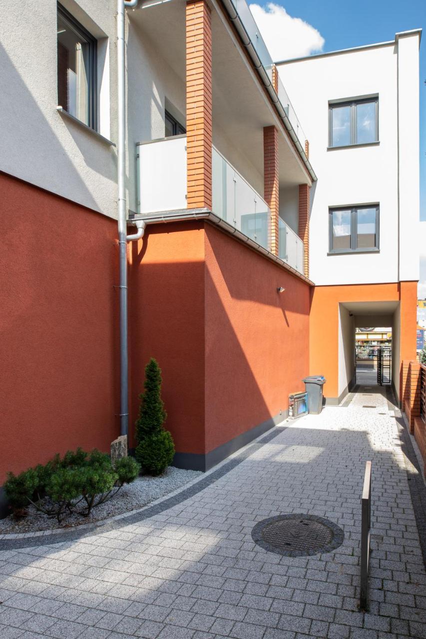 Apartamenty Brzezinski Września エクステリア 写真